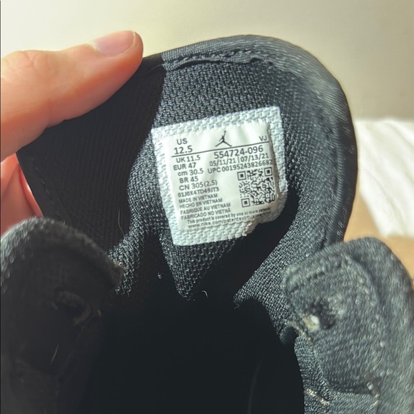 Nike Jordan 1 Mid Shadow Red - Picture 4 of 14